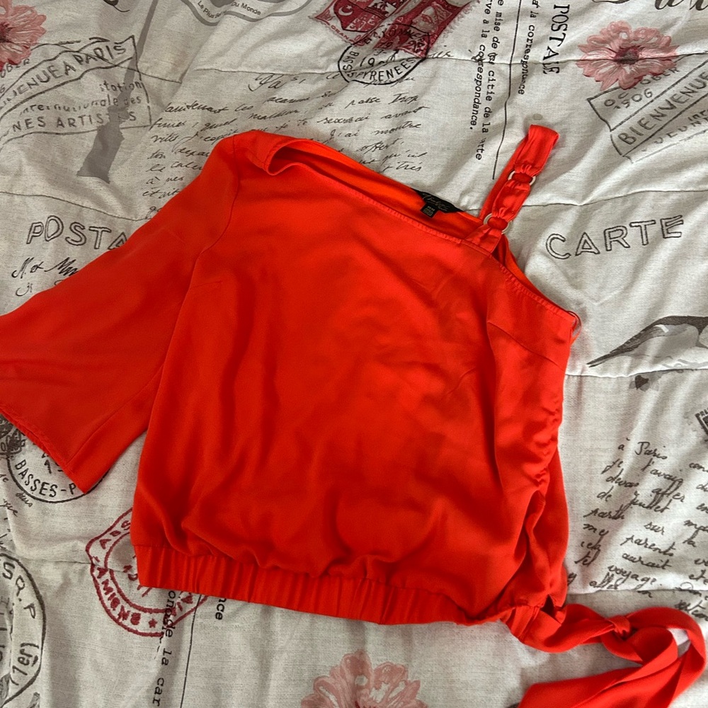 Thalia Sodi One-Shoulder Orange Top